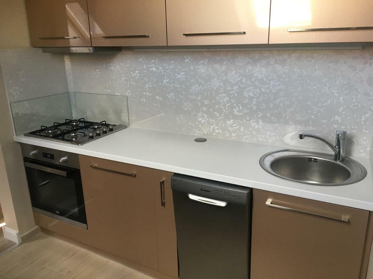 Glamour Apartman Appartement Eger Buitenkant foto